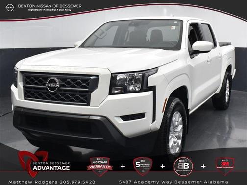 2022 Nissan Frontier SV