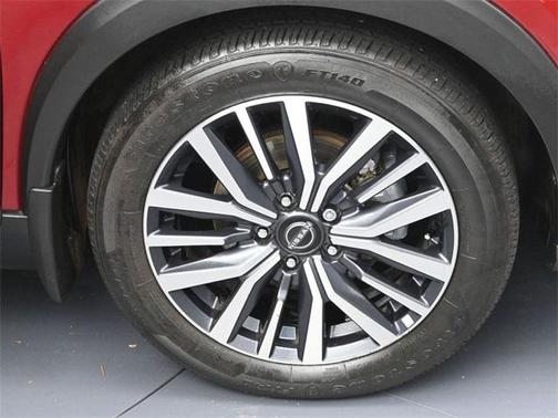 2022 Nissan Kicks SV