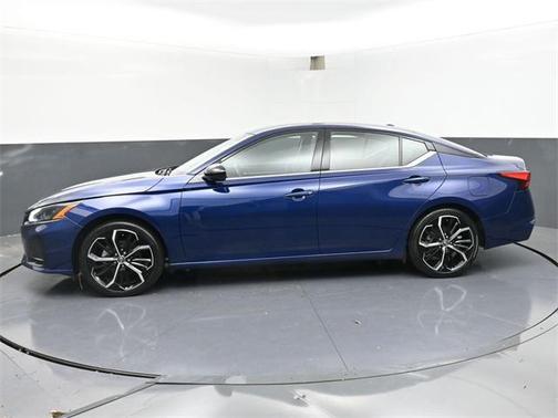 2024 Nissan Altima SR FWD