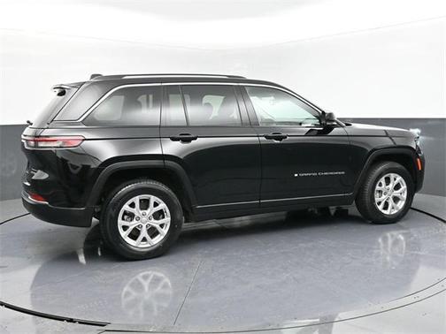 2023 Jeep Grand Cherokee Limited X