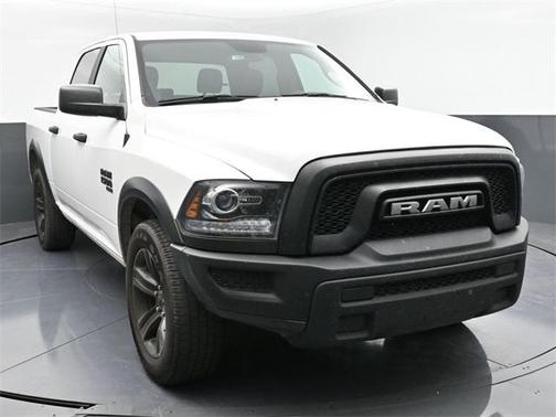 2024 RAM 1500 Classic Warlock Crew Cab 4x2 5'7' Box