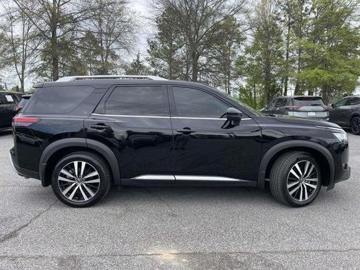 Super Black 2024 Nissan Pathfinder Platinum FWD
