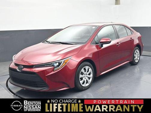Pearl 2025 Toyota Corolla LE