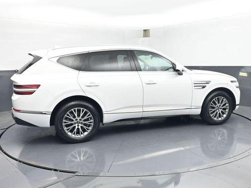 Alta White 2024 Genesis GV80 2.5T