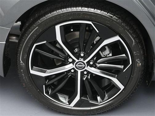 2025 Nissan Altima SR FWD