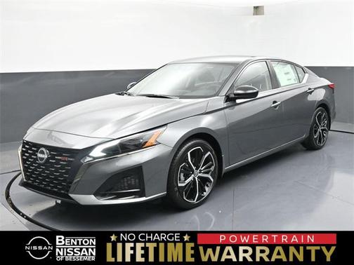 2025 Nissan Altima SR FWD