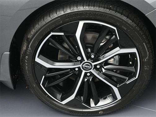 2025 Nissan Altima SR FWD