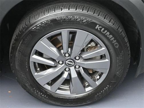 2025 Nissan Pathfinder SV FWD