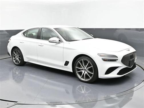 2023 Genesis G70 2.0T AWD