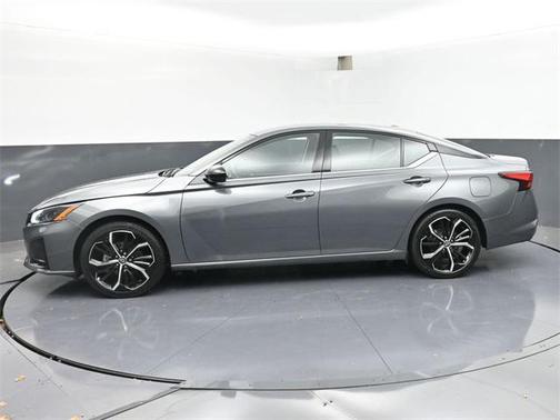 2024 Nissan Altima SR FWD