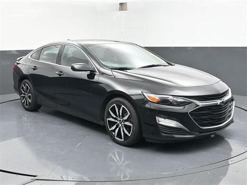 2022 Chevrolet Malibu FWD RS