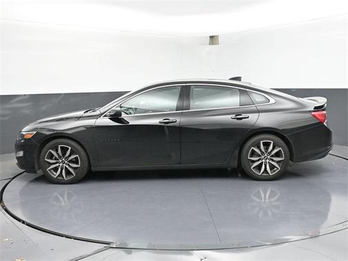 2022 Chevrolet Malibu FWD RS