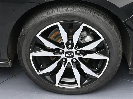 2022 Chevrolet Malibu FWD RS