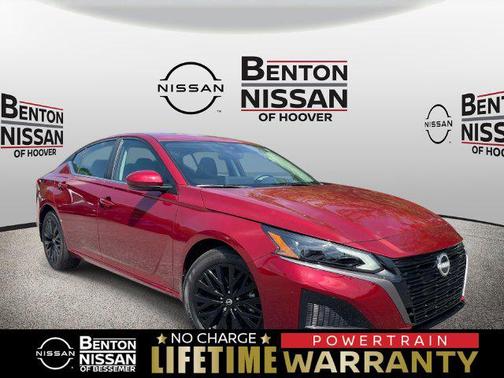 Scarlet Ember Tintcoat 2026 Nissan Altima 2.5 SV