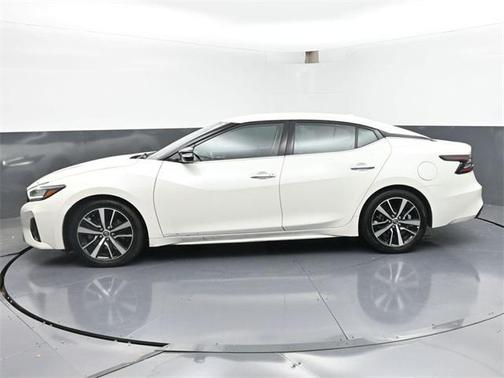 2023 Nissan Maxima SV Xtronic CVT