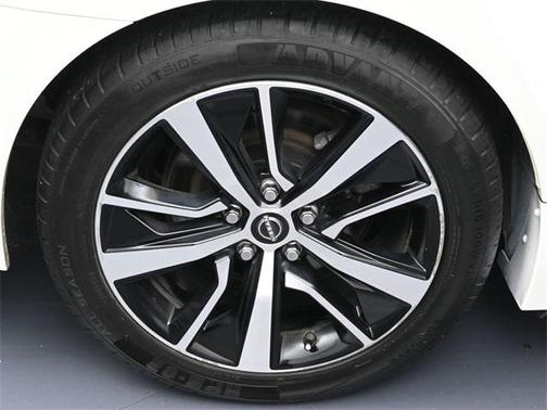 2023 Nissan Maxima SV Xtronic CVT