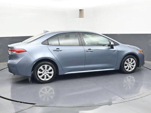 Celestite 2025 Toyota Corolla LE