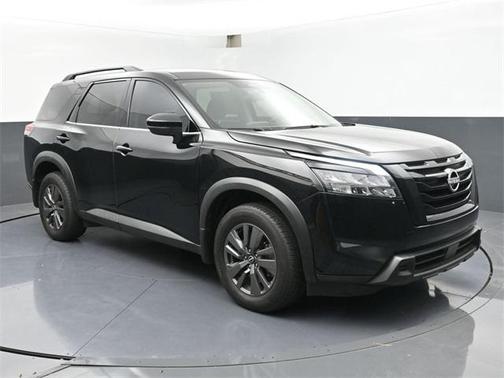 2024 Nissan Pathfinder SV FWD