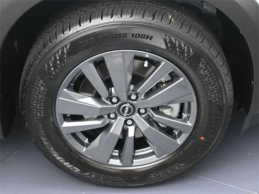2025 Nissan Pathfinder SV FWD