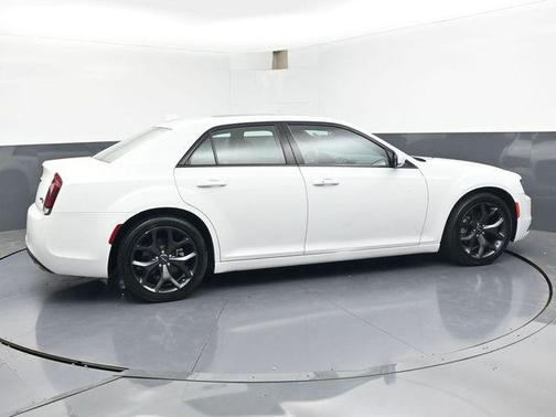 Bright White Clearcoat 2023 Chrysler 300 S