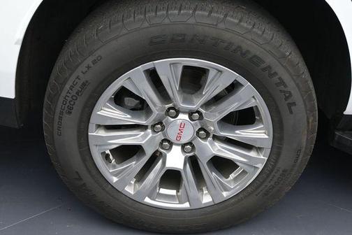 Summit White 2023 GMC Yukon Denali