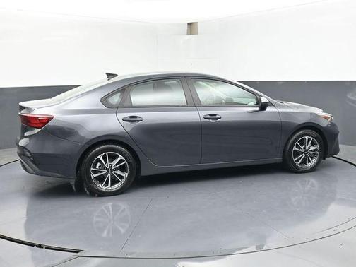 Gravity Gray 2024 Kia Forte LXS