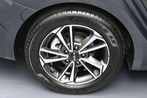Gravity Gray 2024 Kia Forte LXS