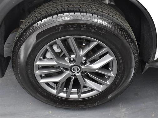 Glacier White 2021 Nissan Rogue S