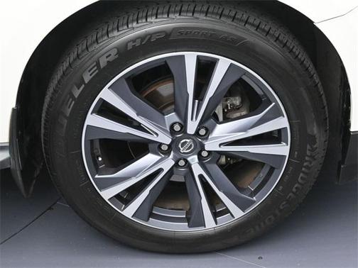 2019 Nissan Pathfinder Platinum