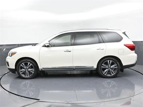 2019 Nissan Pathfinder Platinum