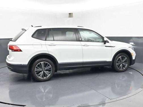 2024 Volkswagen Tiguan 2.0T Wolfsburg Edition