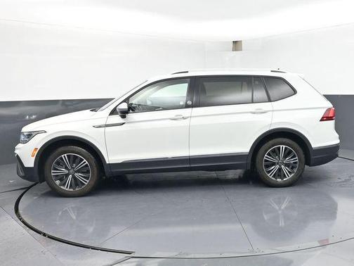 2024 Volkswagen Tiguan 2.0T Wolfsburg Edition