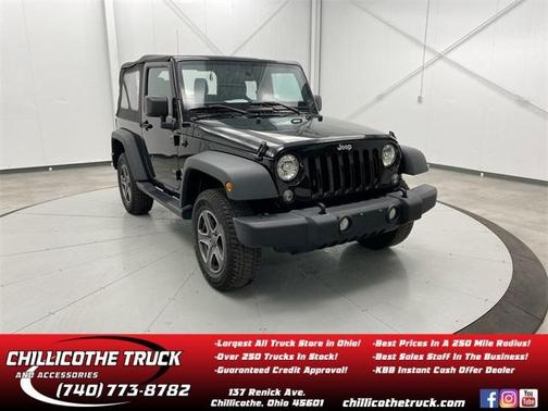 Photo 1 of 22 of 2017 Jeep Wrangler Sport
