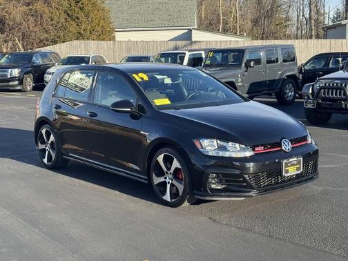 2019 Volkswagen Golf GTI 2.0T S 4-Door