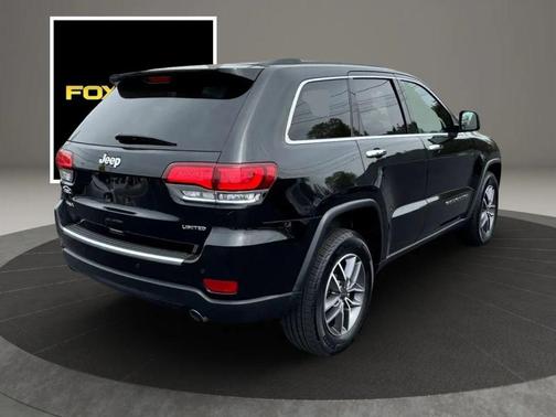 Diamond Black Crystal Pearlcoat 2021 Jeep Grand Cherokee Limited