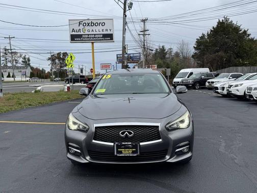 2015 INFINITI Q50 Premium