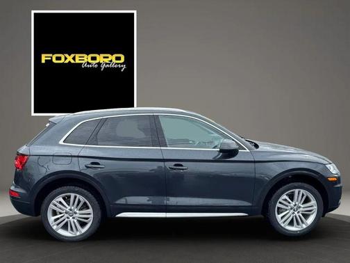 Gray 2018 Audi Q5 2.0T Tech Premium