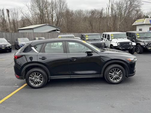2018 Mazda CX-5 Sport