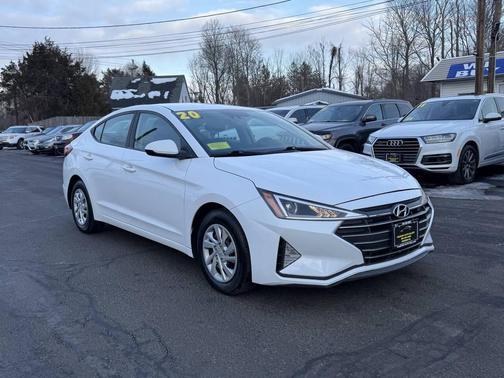 2020 Hyundai ELANTRA SE