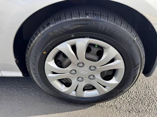 2010 Hyundai ELANTRA GLS