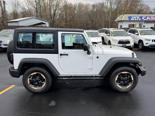 2015 Jeep Wrangler Sport