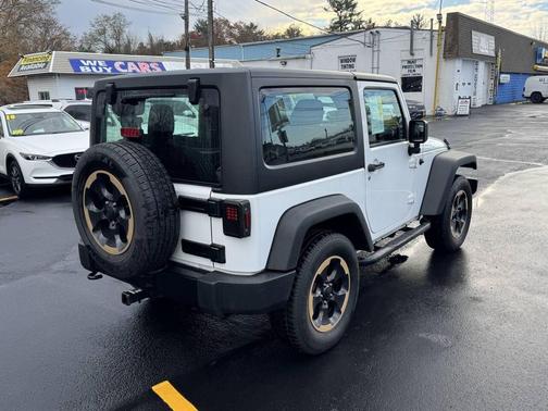 2015 Jeep Wrangler Sport