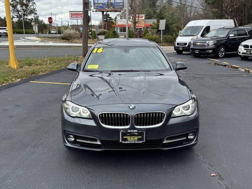 2016 BMW 528 i xDrive
