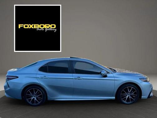 Celestial Silver Metallic 2023 Toyota Camry SE