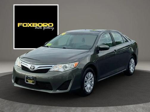 Cypress Pearl 2014 Toyota Camry LE