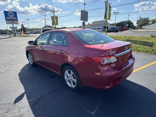 2012 Toyota Corolla LE