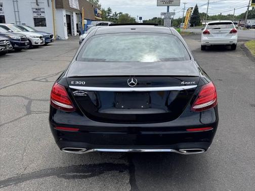 2017 Mercedes-Benz E-Class E 300 4MATIC