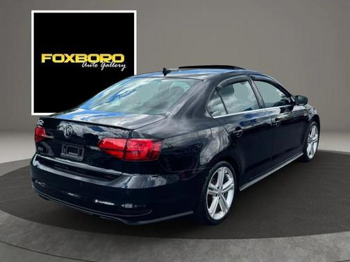 Deep Black Pearl 2017 Volkswagen Jetta GLI