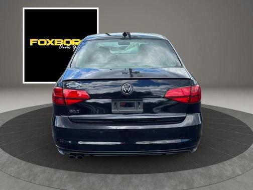 Deep Black Pearl 2017 Volkswagen Jetta GLI