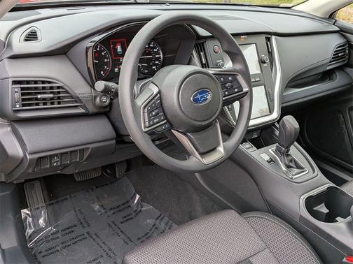 2025 Subaru Outback 2.5i